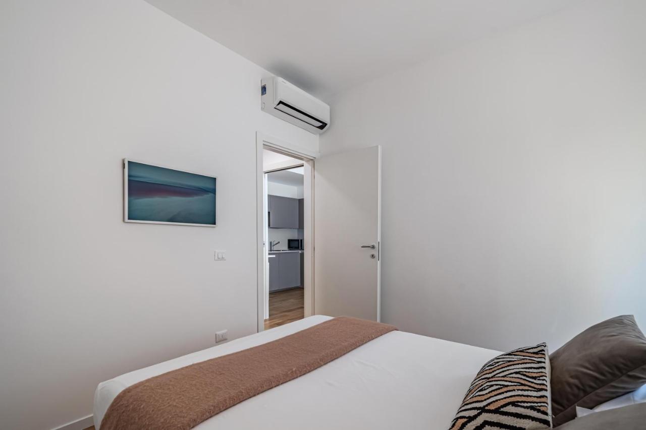 Milano Apartments S Agostino - Porta Genova Exterior foto